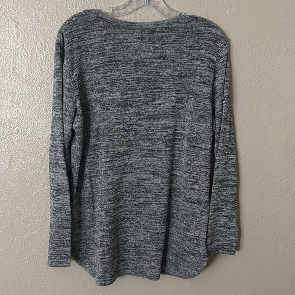 Disney Mickey Mouse Lightweight Knit Sweater XL (15/17) Gray Black - Picture 5 of 5